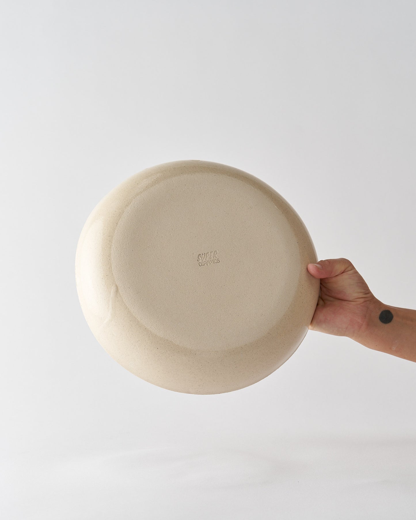 Serving Bowl / Brushed Grid