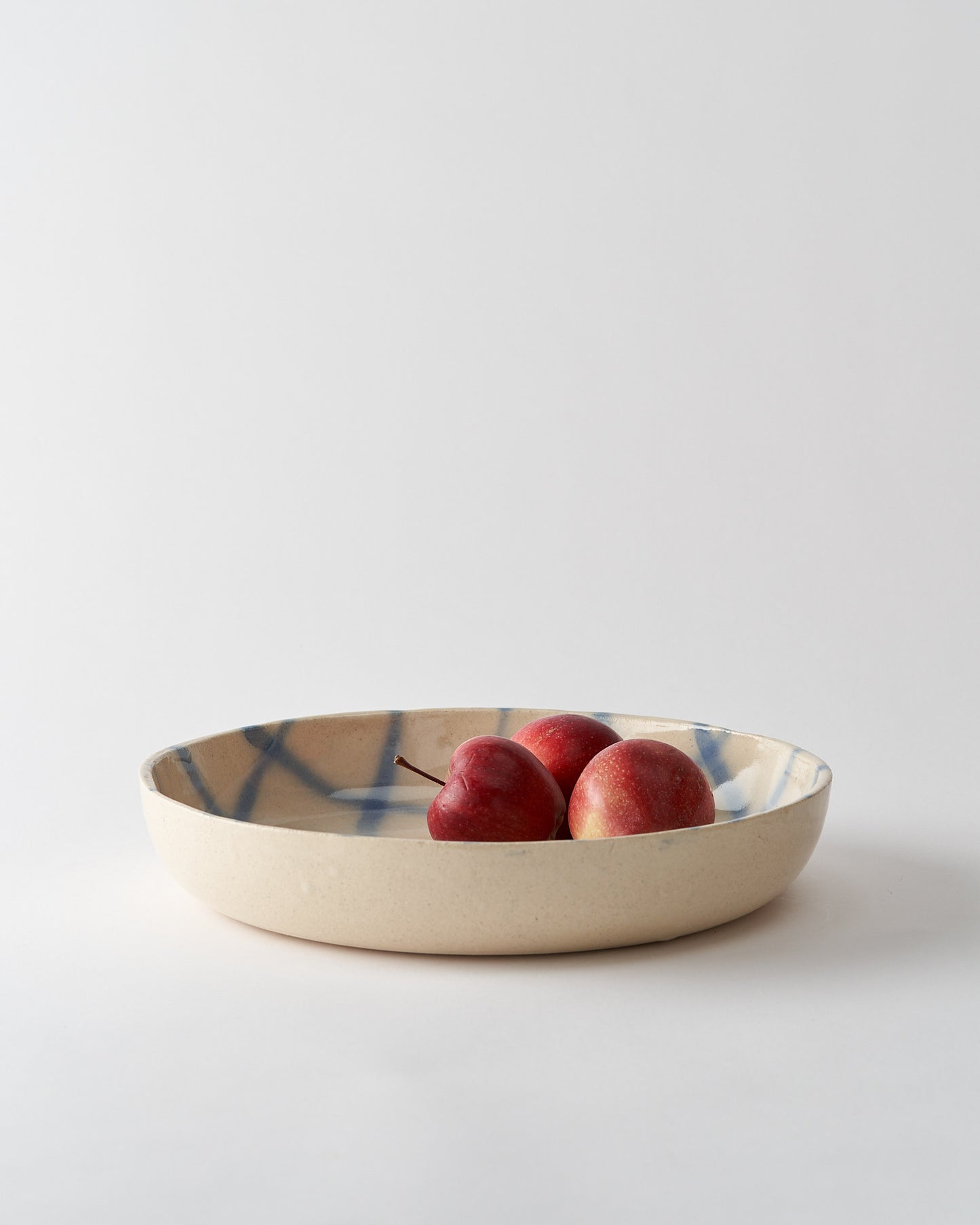 Big Serving Bowl / Brushed Grid