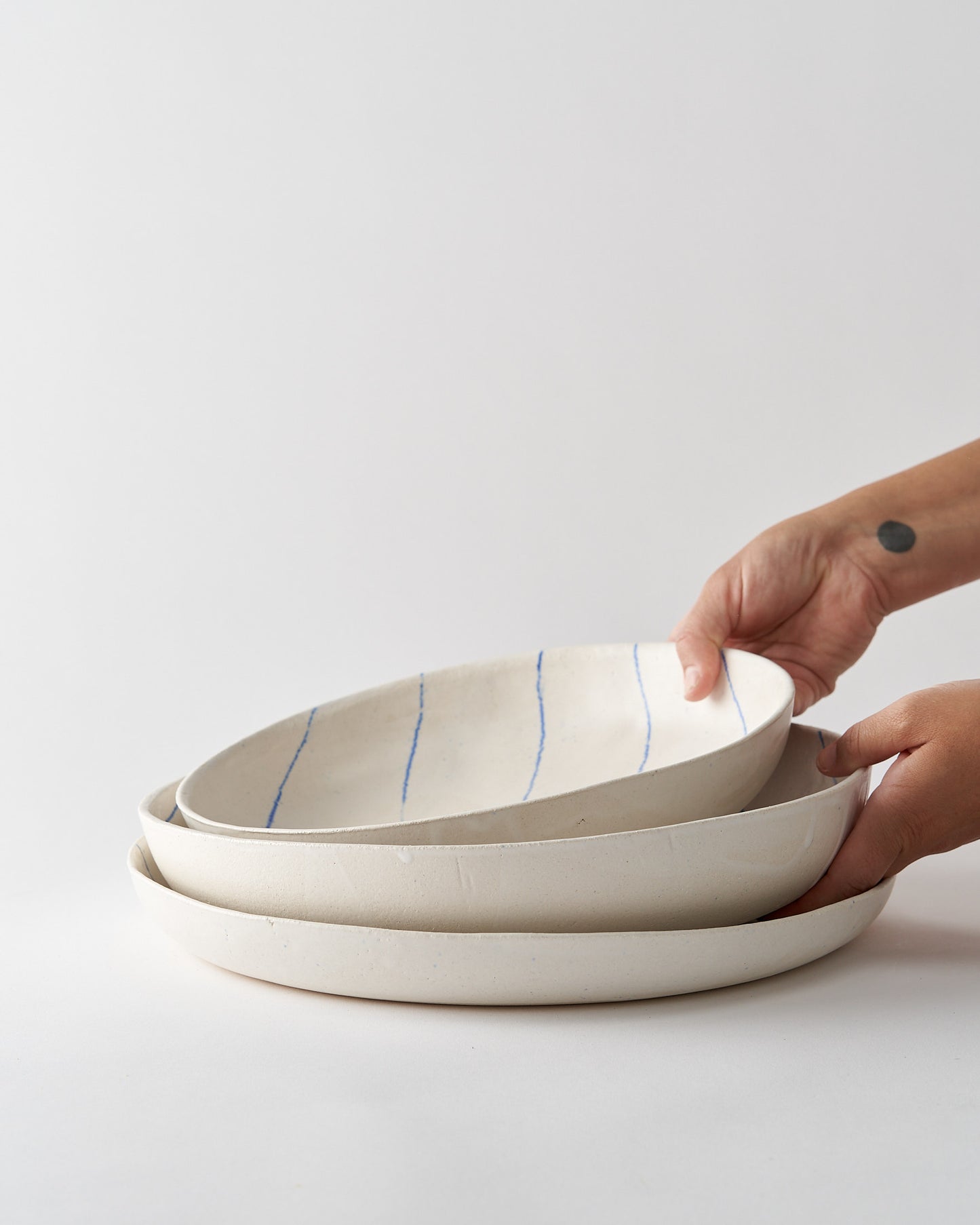 Big Serving Bowl / LINES