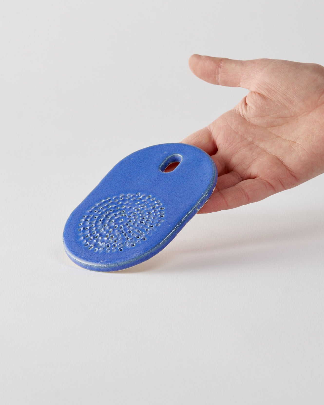 Grater / Milky Blue