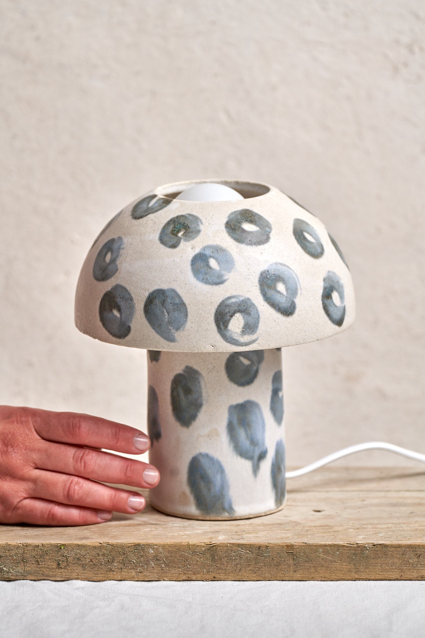 Lamp - Small circles