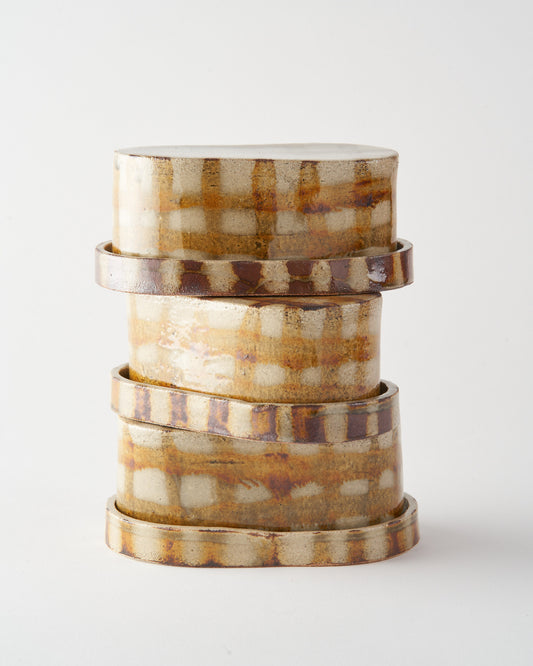 Butter dish / Air Brushed Iron Grid