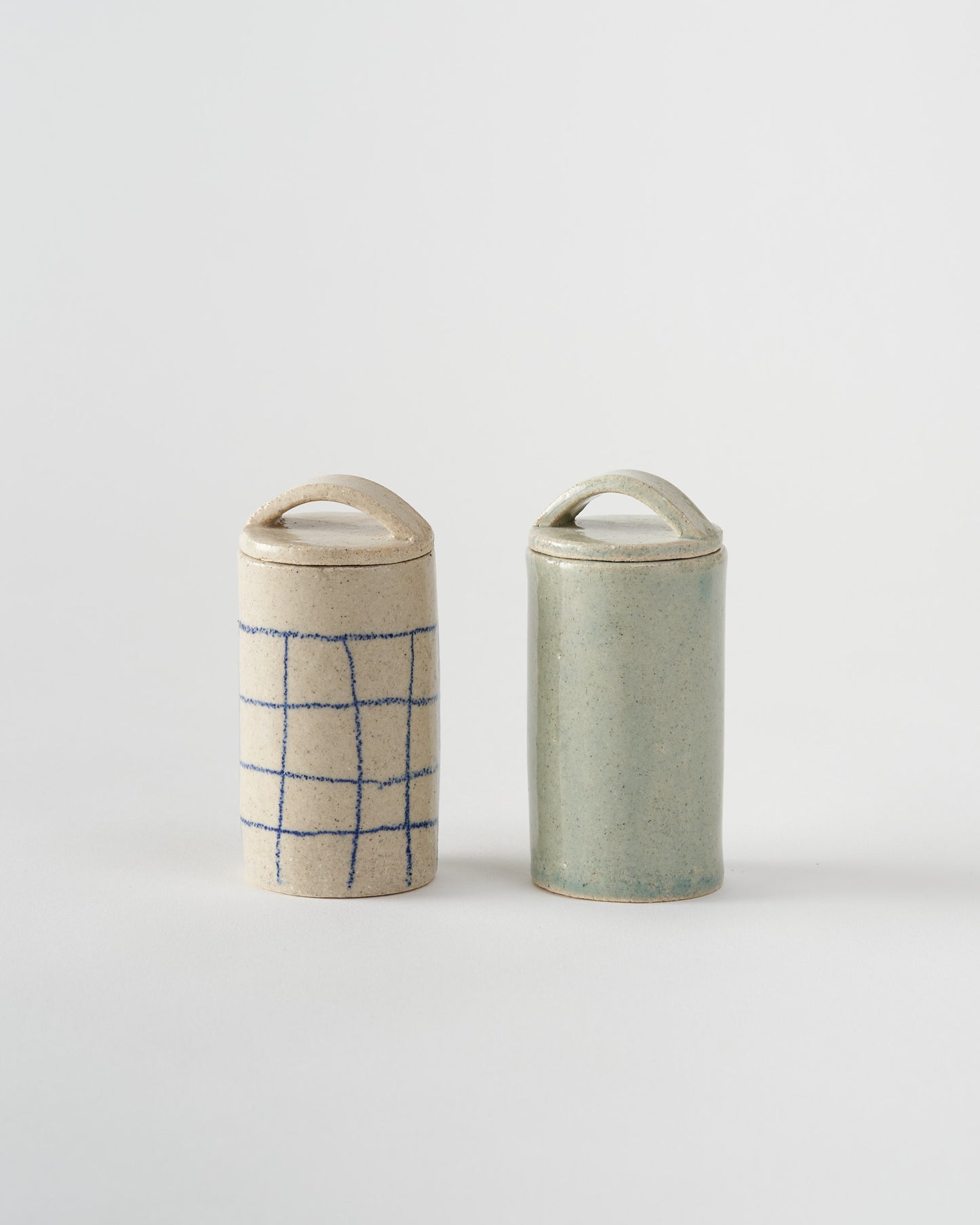 Spice Pot / Pale Sage Blue