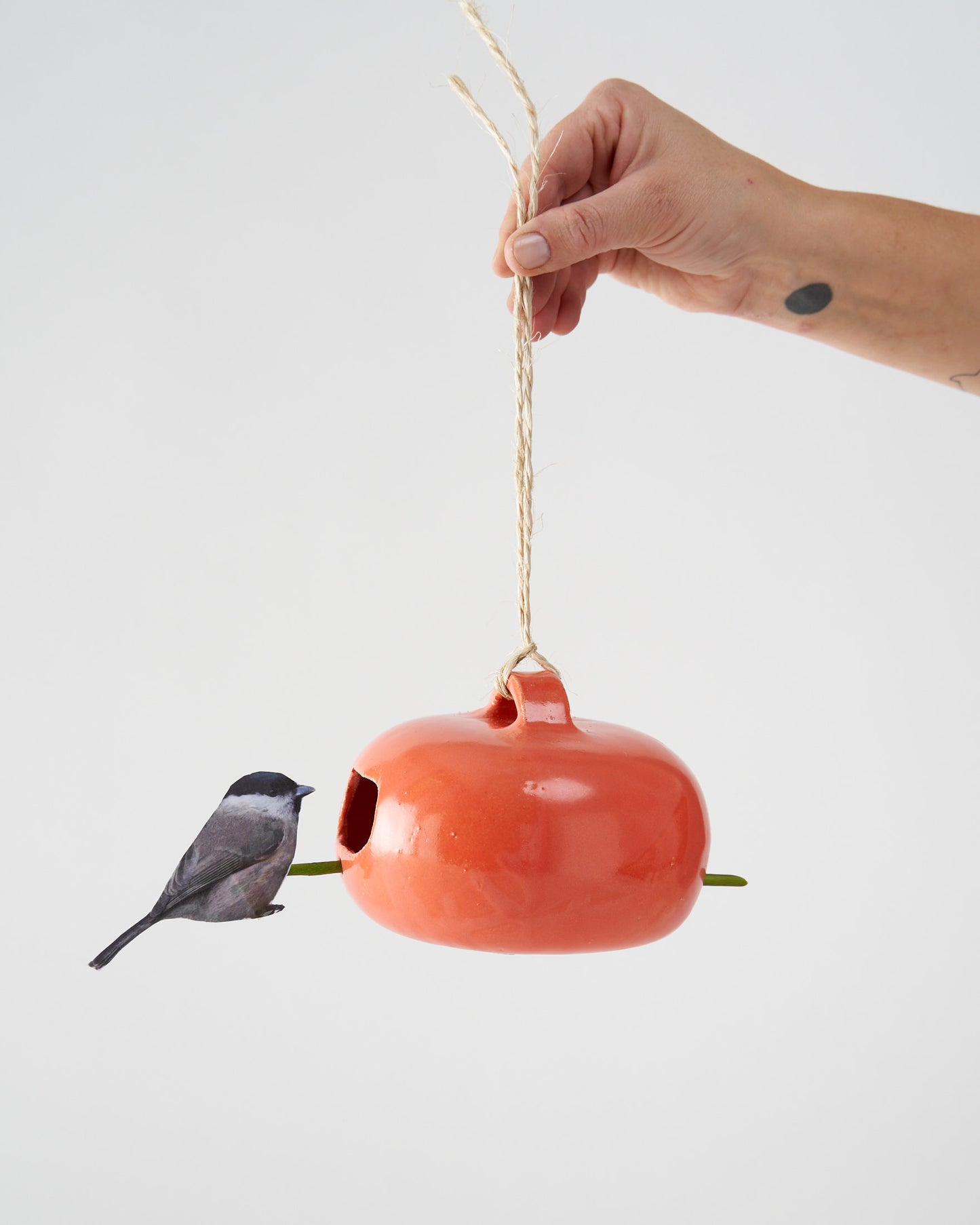 Hanging Bird Feeder / Orange