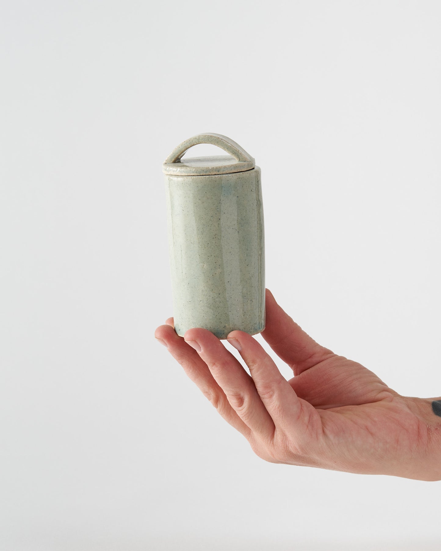 Spice Pot / Pale Sage Blue