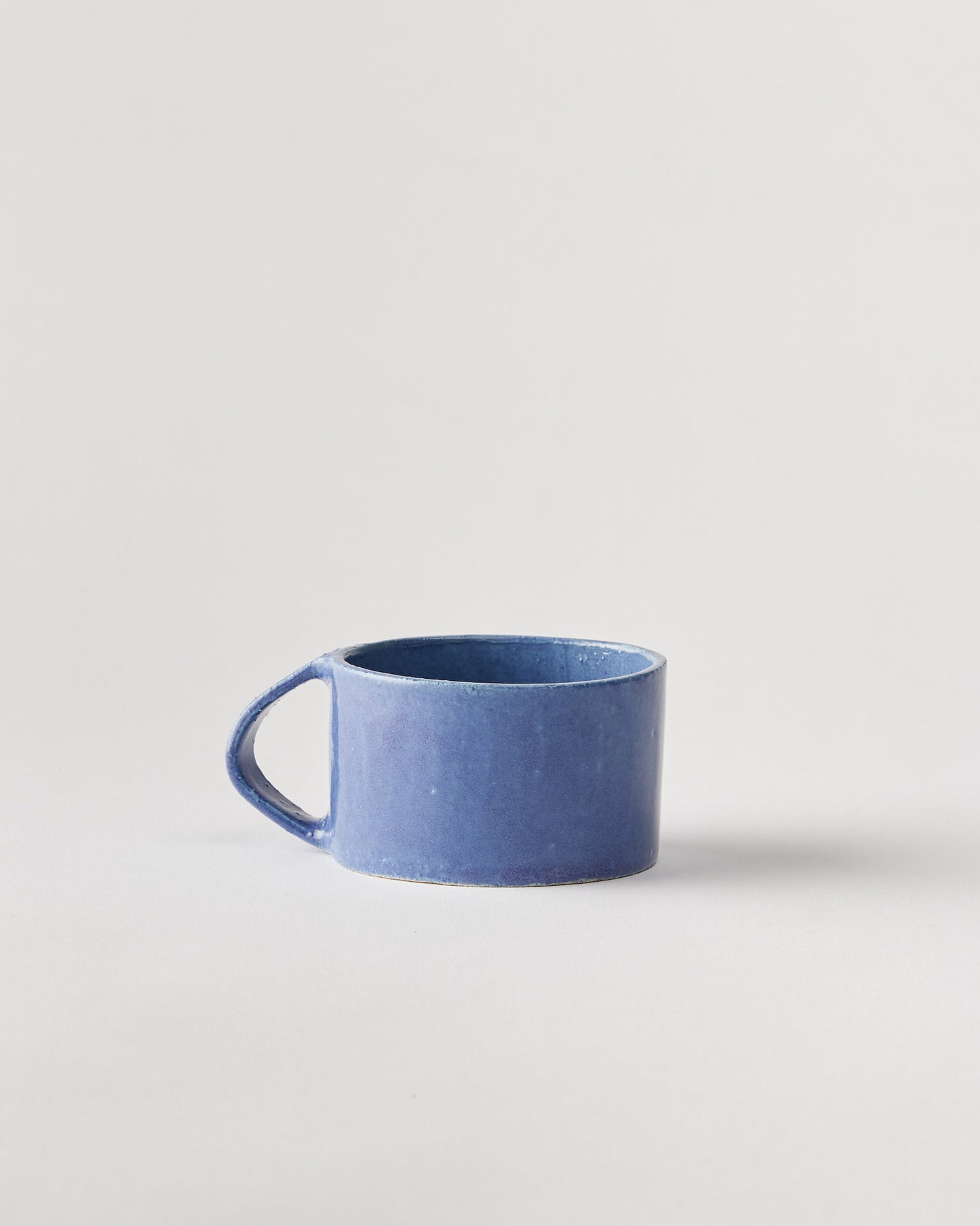 Low Mug / Milky Blue